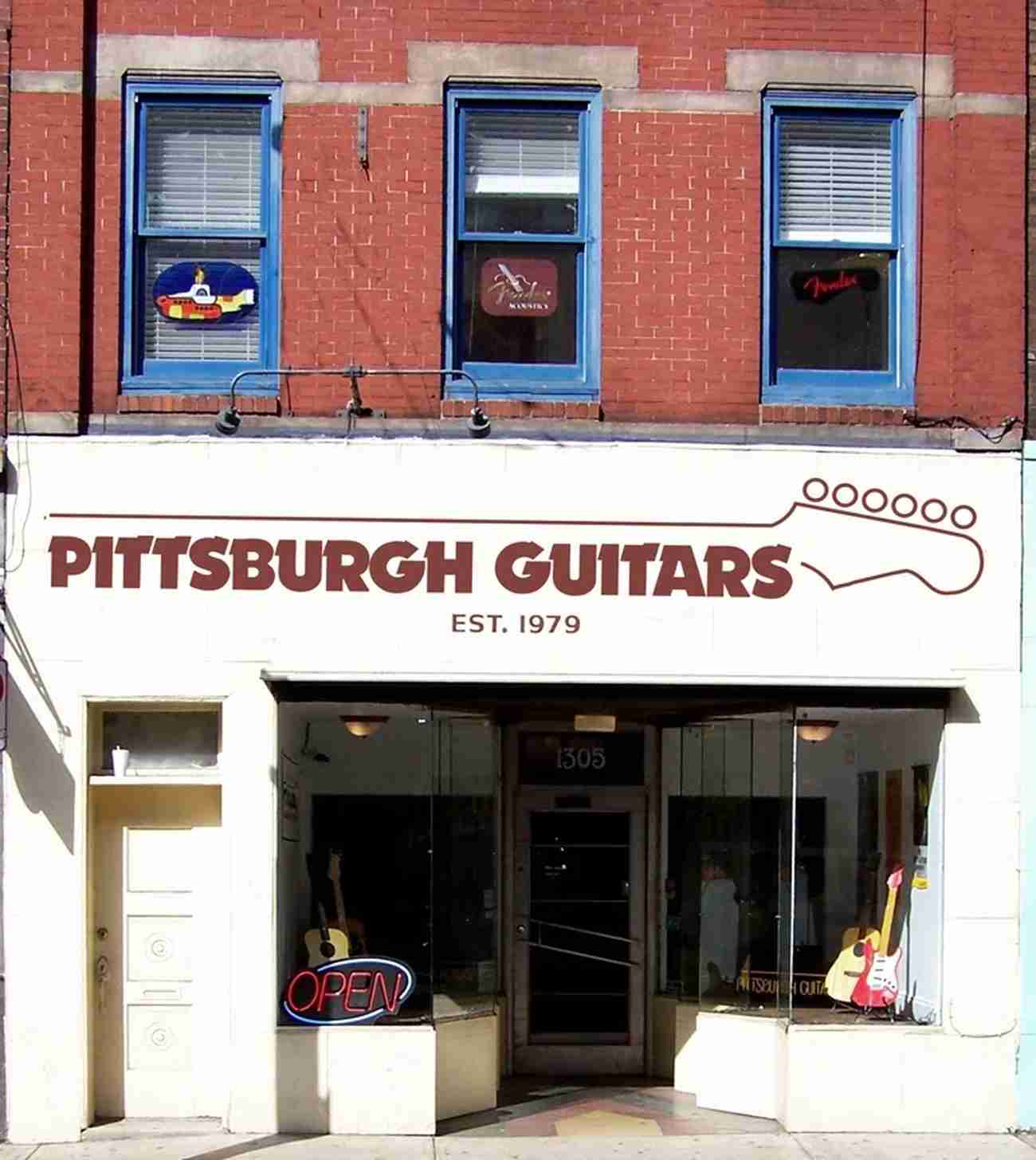 Pittsburgh Guitars: Yep, They Know Guitars